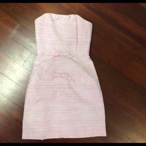 pink and white vineyard vines dress